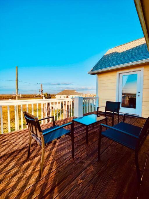 Sunny Delight - Sleeps 10 - Generous Space! Bolivar Peninsula المظهر الخارجي الصورة