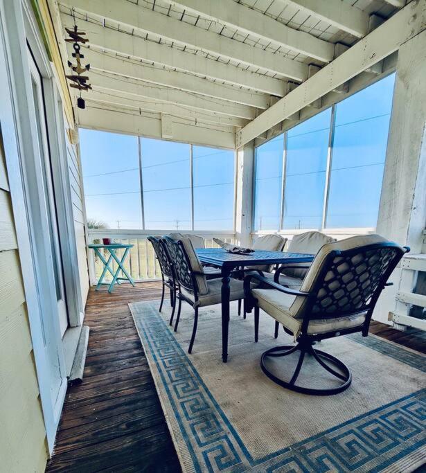 Sunny Delight - Sleeps 10 - Generous Space! Bolivar Peninsula المظهر الخارجي الصورة
