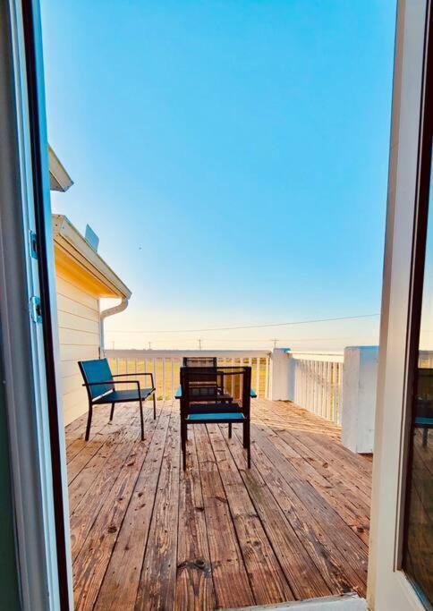 Sunny Delight - Sleeps 10 - Generous Space! Bolivar Peninsula المظهر الخارجي الصورة