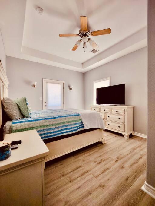 Sunny Delight - Sleeps 10 - Generous Space! Bolivar Peninsula المظهر الخارجي الصورة