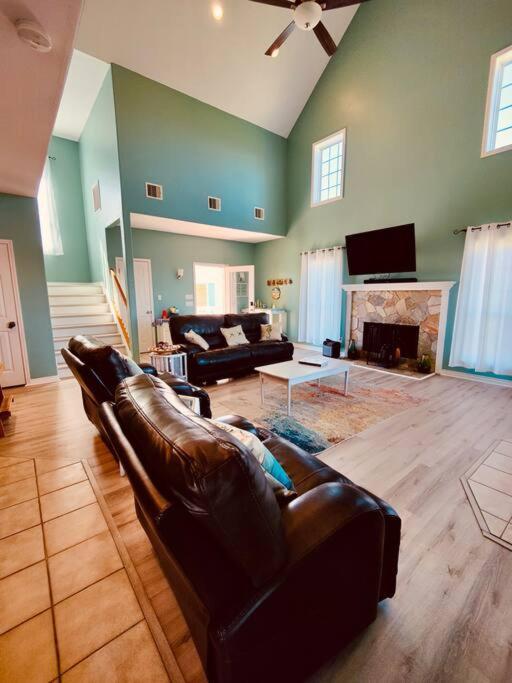 Sunny Delight - Sleeps 10 - Generous Space! Bolivar Peninsula المظهر الخارجي الصورة