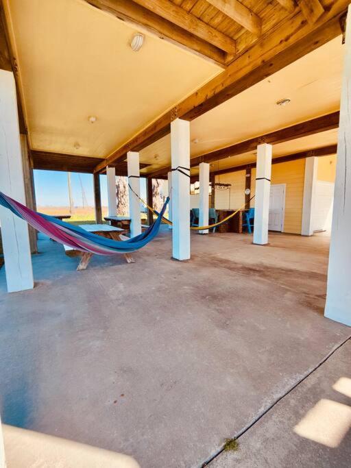 Sunny Delight - Sleeps 10 - Generous Space! Bolivar Peninsula المظهر الخارجي الصورة