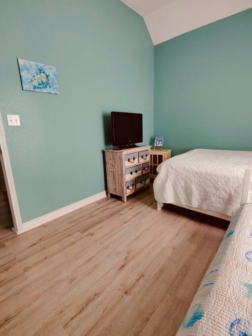 Sunny Delight - Sleeps 10 - Generous Space! Bolivar Peninsula المظهر الخارجي الصورة