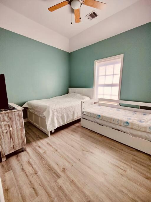 Sunny Delight - Sleeps 10 - Generous Space! Bolivar Peninsula المظهر الخارجي الصورة