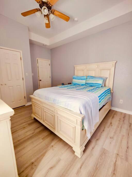 Sunny Delight - Sleeps 10 - Generous Space! Bolivar Peninsula المظهر الخارجي الصورة